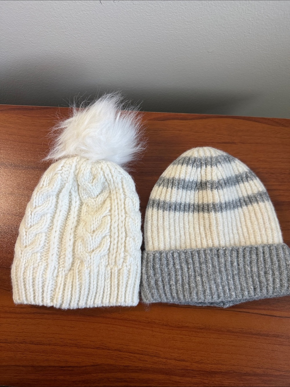 Time and TRU Cozy Cable Knit Pom Beanie - Cream